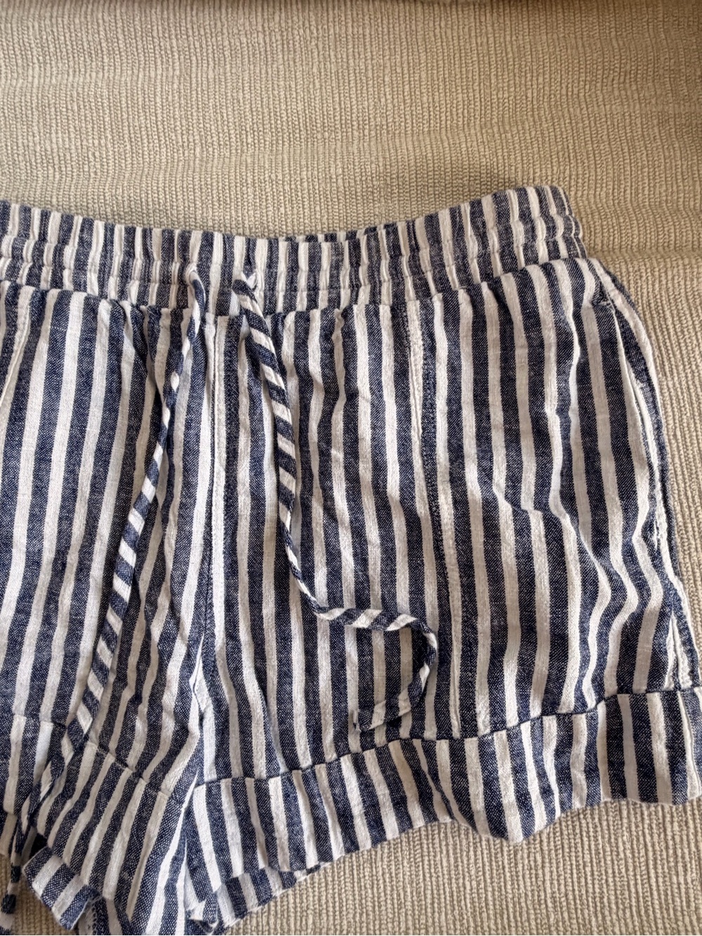 Bundle Universal Thread Women's Linen-Blend Drawstring Shorts - Picture 7 of 10